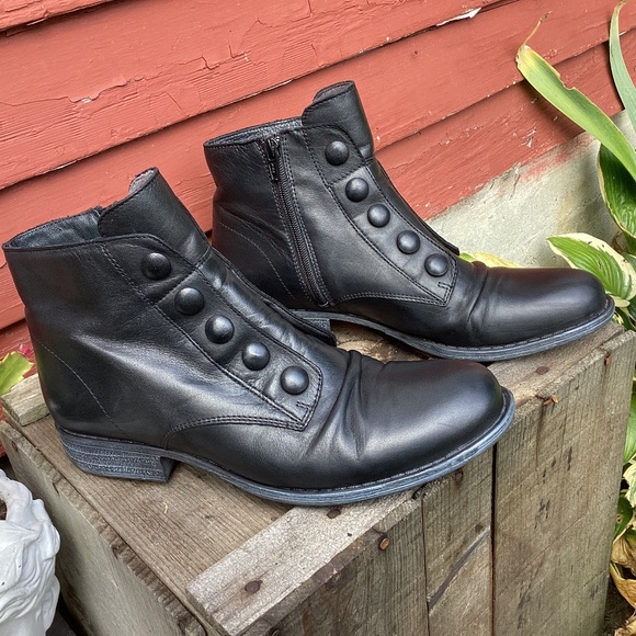 VICTORIAN STYLE SHOE BOOT MIZ MOOZ LOUISE 9.5 REAL LEATHER - Picture 1 of 6